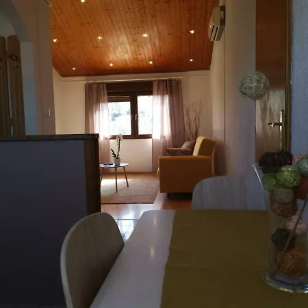 Appartement Nora *